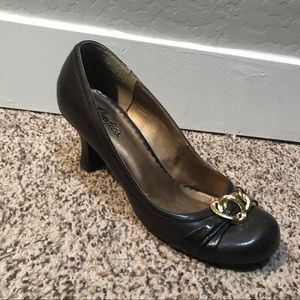 🎉2/$5🎉 Candies brown heels